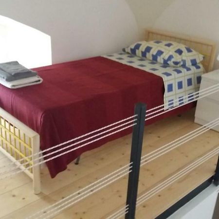Happy Sunday Appartement Trani Buitenkant foto
