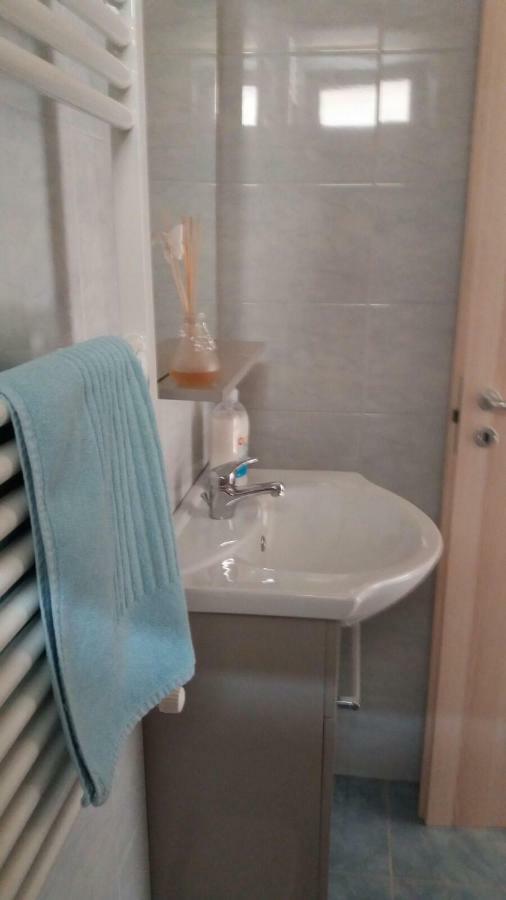 Happy Sunday Appartement Trani Buitenkant foto
